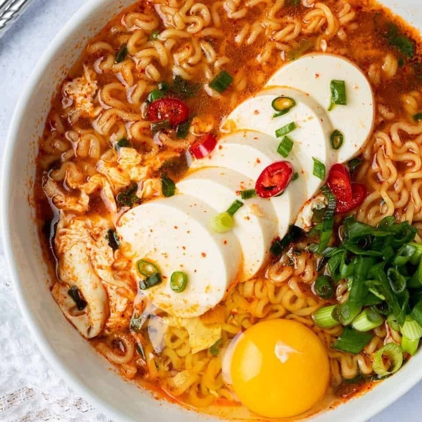 韓国の人気カップラーメン10選！チーズ系は本当に辛くない？