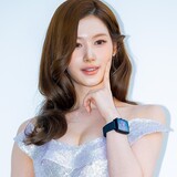 TWICEサナの衣装トラブルがやばい！？佐藤健との共演もチェック