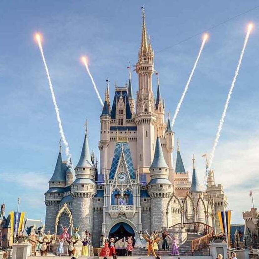 ちょっと怖い？ディズニーの奇妙な都市伝説をご紹介！